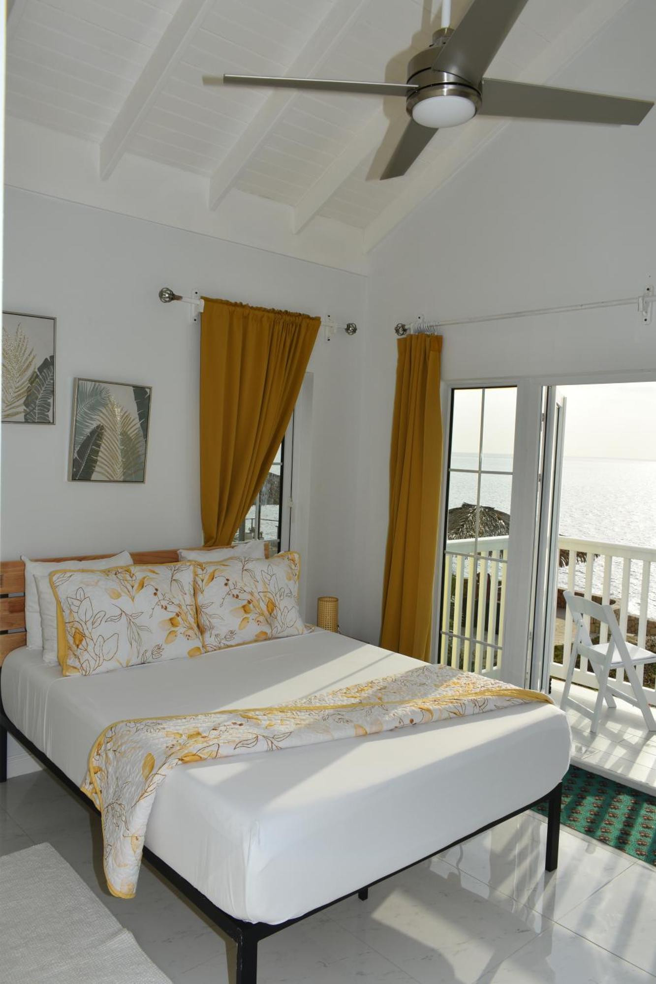 Irie Vibes Ocean View Villa Негрил Екстериор снимка